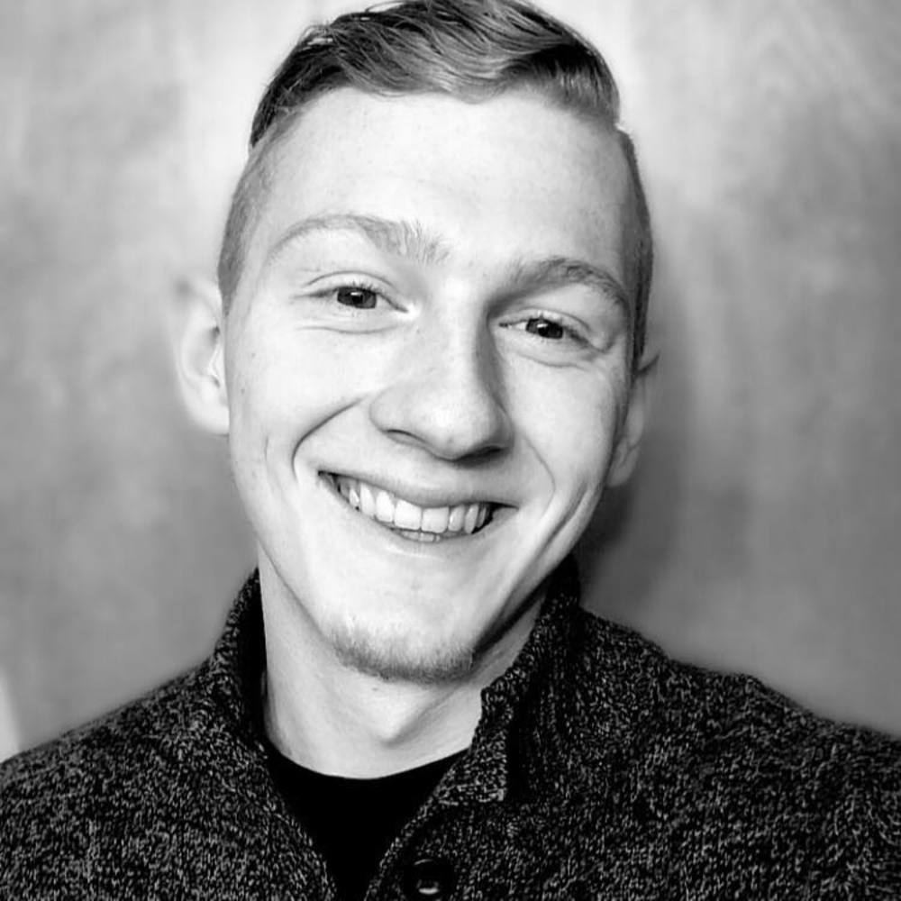 Meet your Posher, Devon
